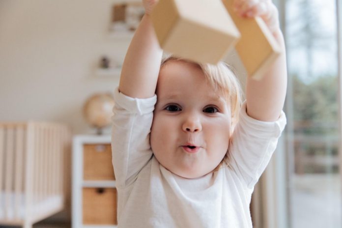 10 baby & toddler games to play right now