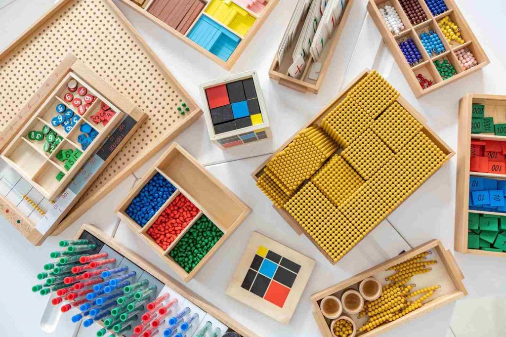 10 Best Creative Math Classroom Decoration Ideas for Teachers