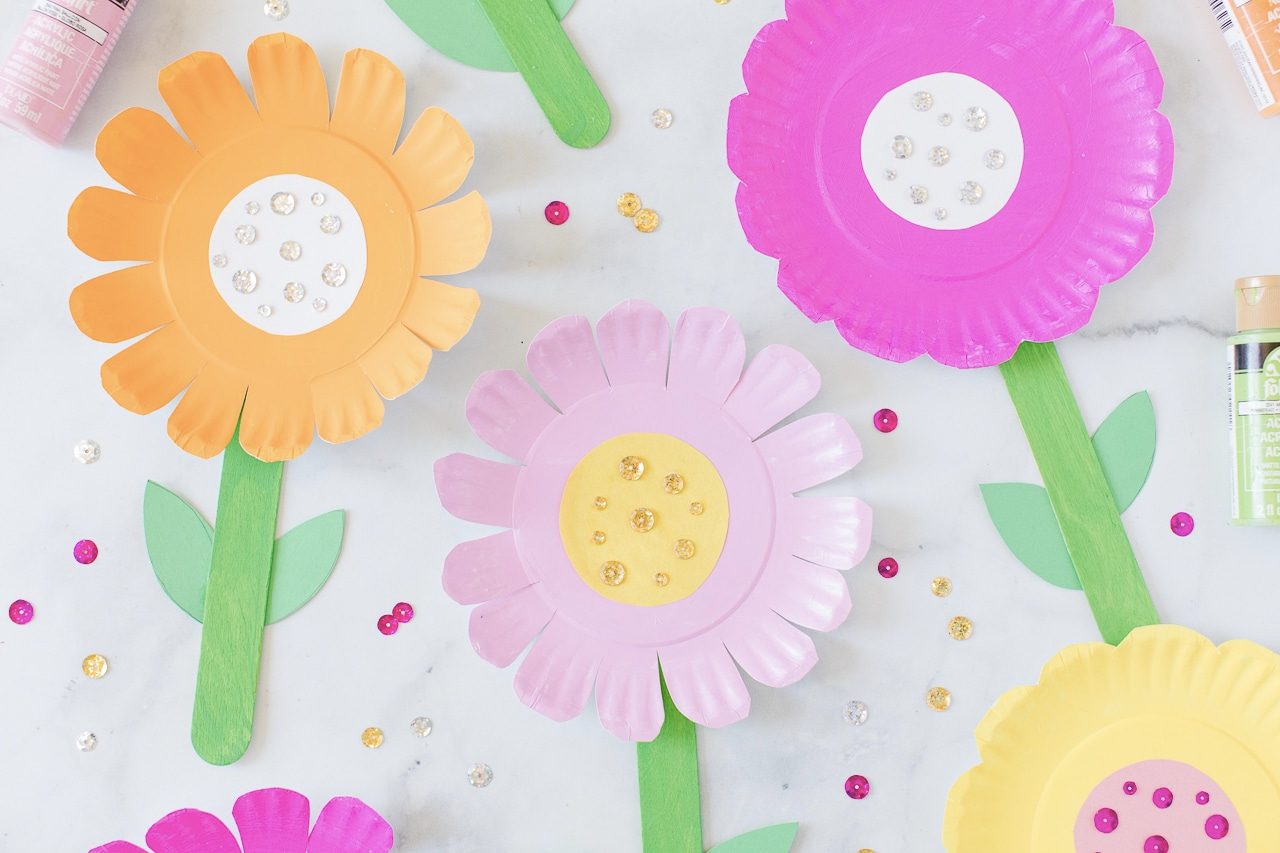 15 Best Spring Crafts for Kids in 2024 [Updated List]