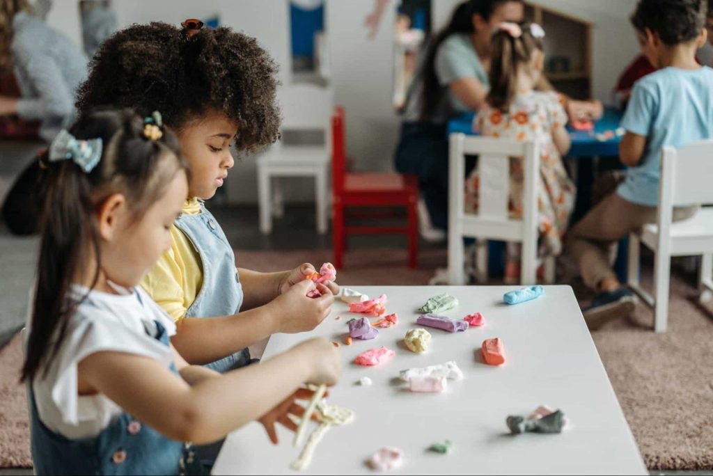Image of kids doing craft in class
