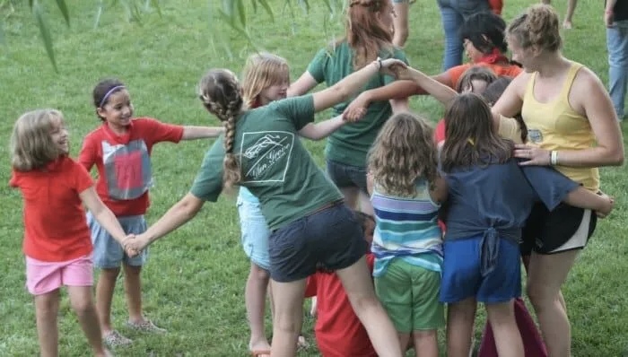 Kids playing human knot