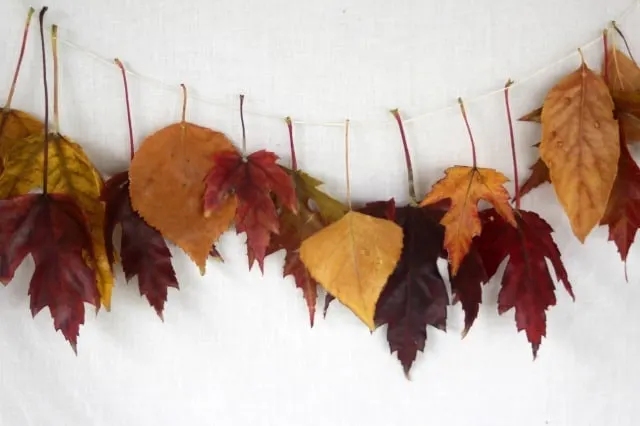 Leaf garland