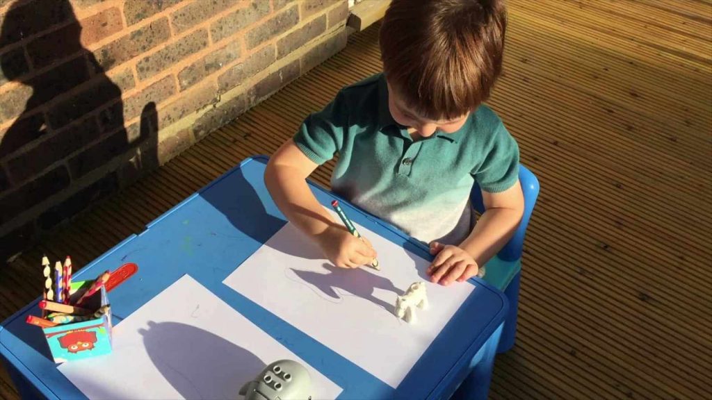 Kid tracing shadow